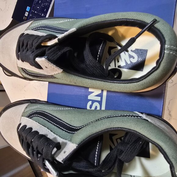 VANS Premium Old Skool 36 MENS SZ 12 Olive Green/Aluminum Grey Sneakers PARK - Picture 7 of 14